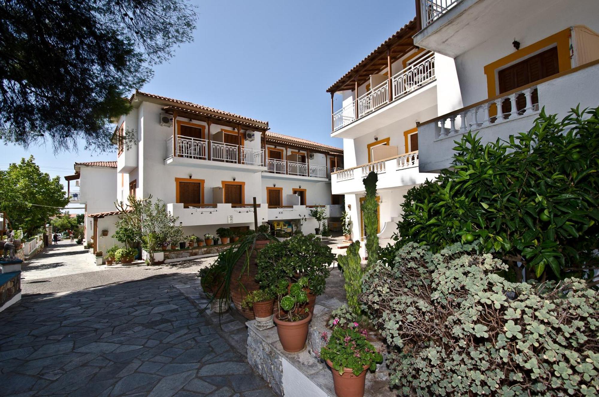 Zaneta Hotel & Apartments Neo Klima Exterior photo